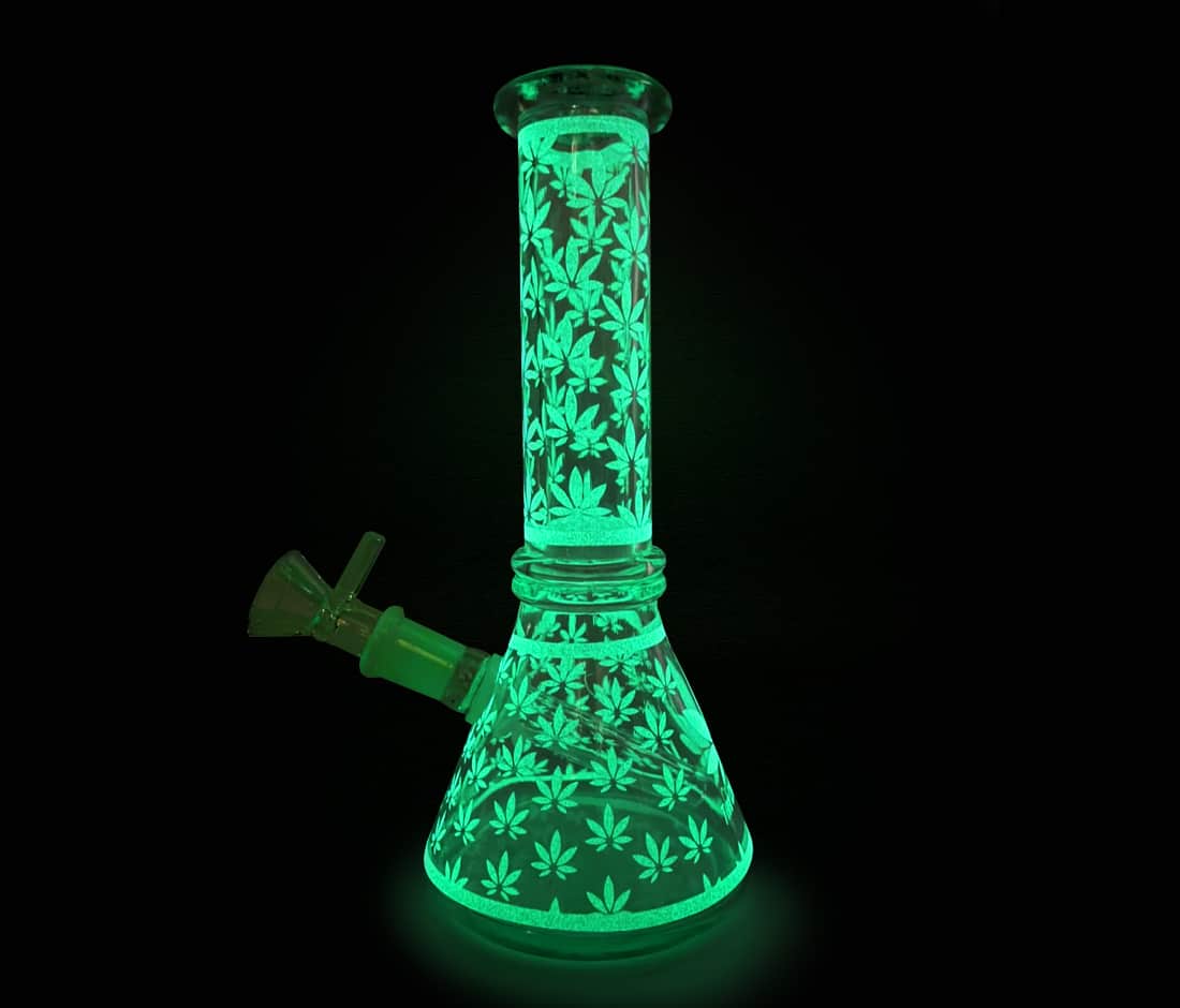 Glow in The Dark Bong